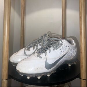 Nike White and Gray Lacrosse Cleats